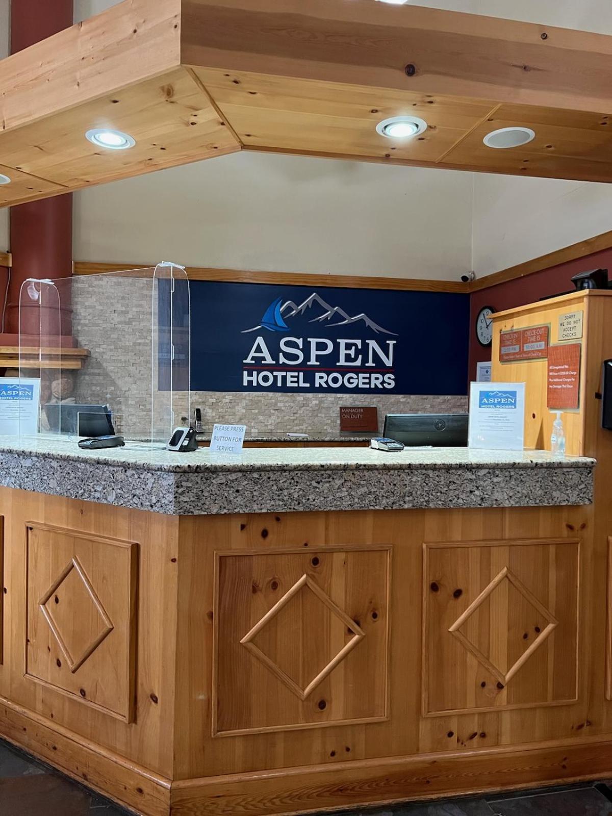 Aspen Hotel Rogers Formerly Americ Inn Eksteriør billede